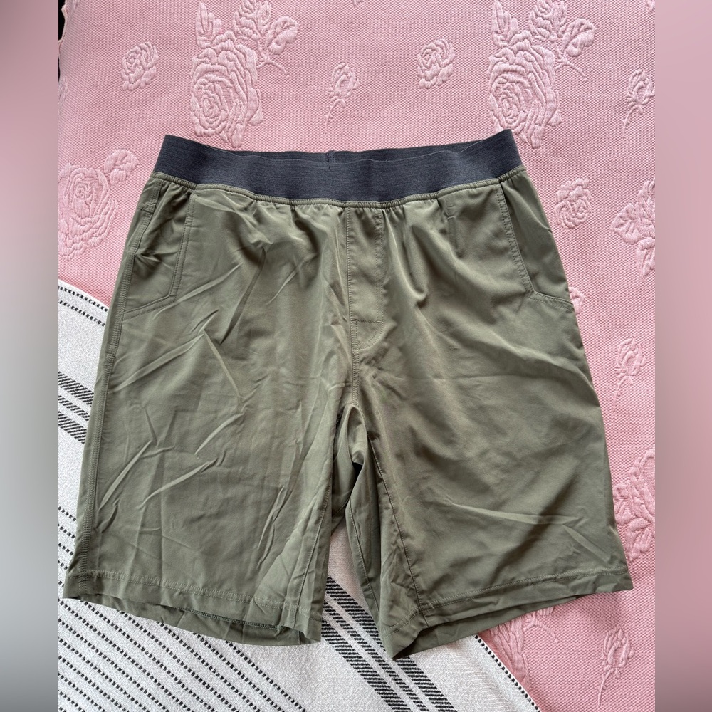Prana Olive Green Shorts, Size Medium